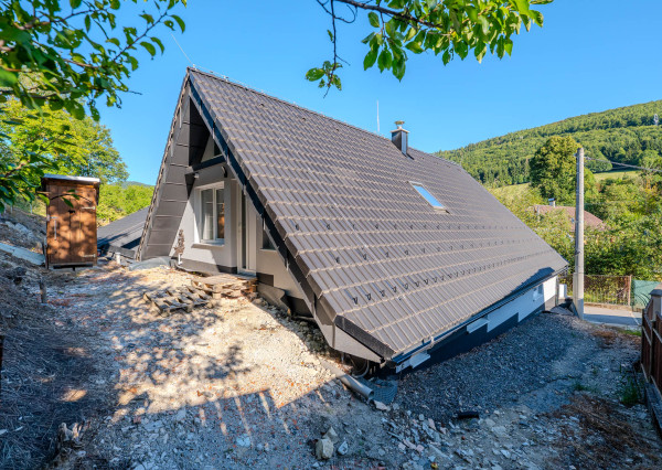 Nadštandardný 5-izbový dom s garážou a pozemkom 1 300 m²