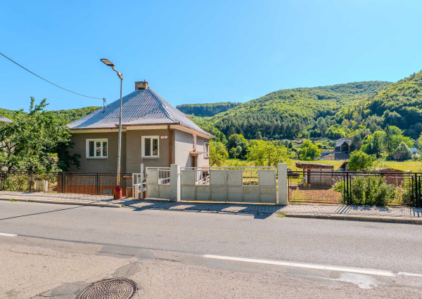 RODINNÝ DOM | TRENČIANSKE TEPLICE  | 978 m2