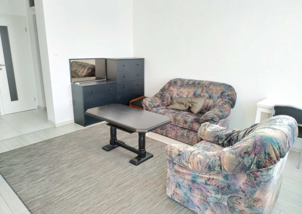 1,5izbový byt na Martinengovej ulici v obľúbenej časti Starého mesta. 40 m2 + 5 m2