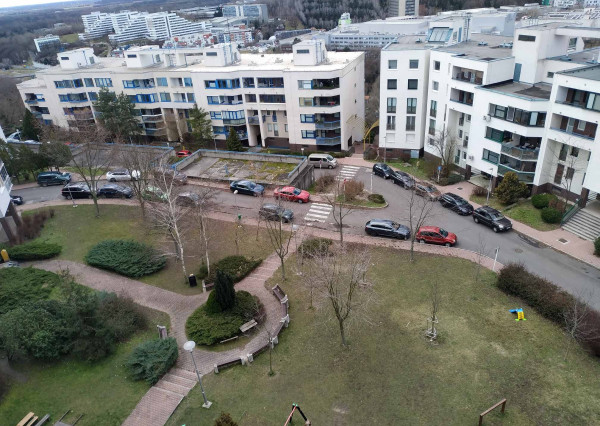 1,5izbový byt na Martinengovej ulici v obľúbenej časti Starého mesta. 40 m2 + 5 m2