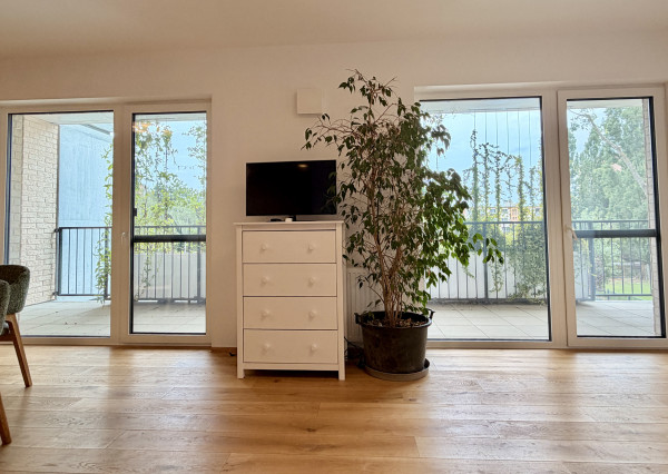 Na predaj 4-izbový byt s veľkou terasou, BA-Rača