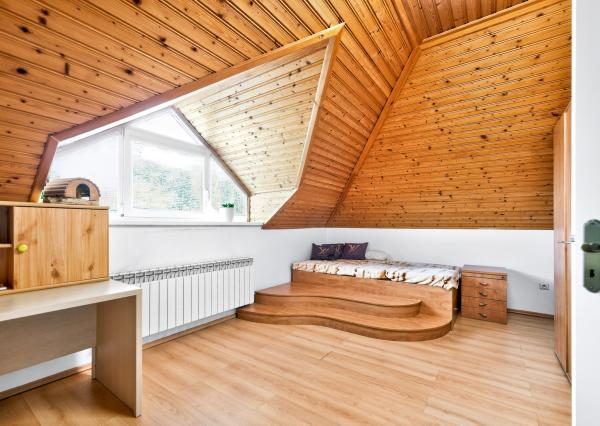 Priestranná vila pre rodinný život aj oddych – Zamarovce