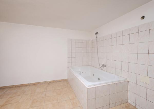 Priestranná vila pre rodinný život aj oddych – Zamarovce