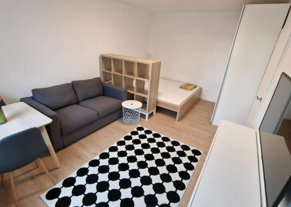 Na prenájom Garsónka s balkónom, ZA -širšie centrum, 26m2