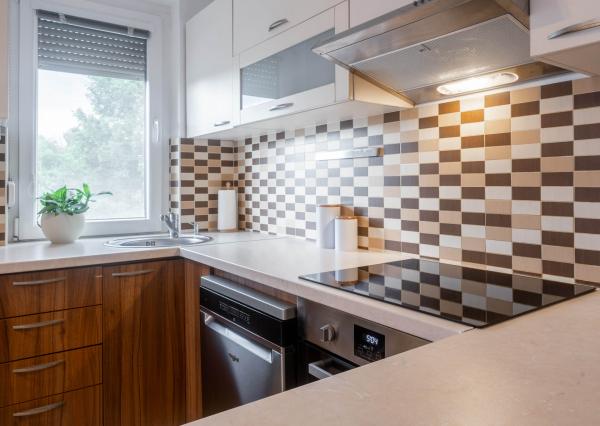 Na predaj krásny 2i byt po rekonštrukcii, 47m2, Devínska n/V