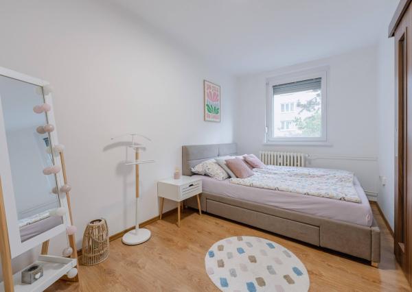 Na predaj krásny 2i byt po rekonštrukcii, 47m2, Devínska n/V