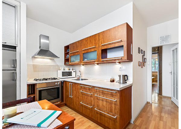 Priestranný svetlý 3i byt, 75 m², balkón, komora - Myjava