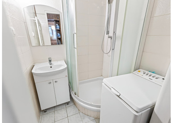 Priestranný svetlý 3i byt, 75 m², balkón, komora - Myjava