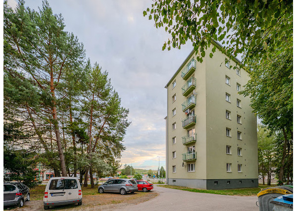 Priestranný svetlý 3i byt, 75 m², balkón, komora - Myjava