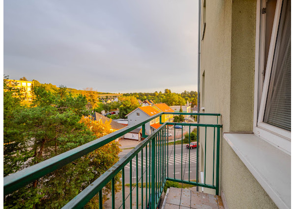 Priestranný svetlý 3i byt, 75 m², balkón, komora - Myjava