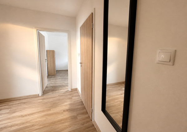 IBA U NÁS!  Zariadený 3-izbový byt ILAVA, 72m2