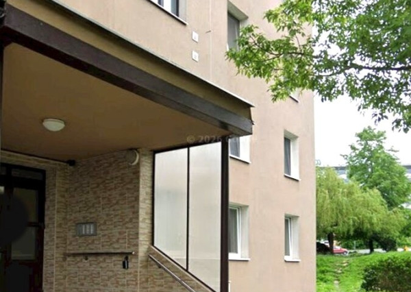 1 izbový byt, priestranný až 49m2, možná zmena dispozície na 2 izby, Karpatská, Košice