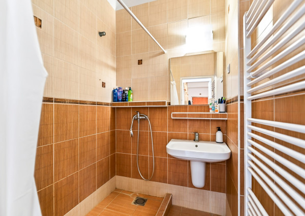 Príjemný 2 izbový byt s balkónom, Košice, ul. Obrancov mieru