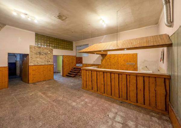 Nehnuteľnosť vhodná na podnikateľské účely – Beluša, Podhorie