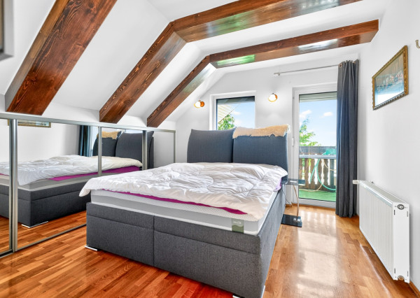 Dom pod lesom | Moravany n/V | 250 m² | pozemok 1 800 m²