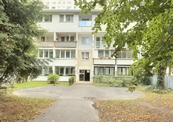 Pekný 1,5i štartovací byt v TOP lokalite Dúbravky!