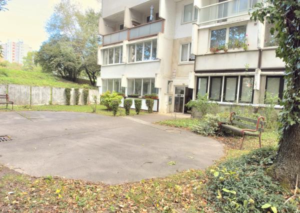 Pekný 1,5i štartovací byt v TOP lokalite Dúbravky!