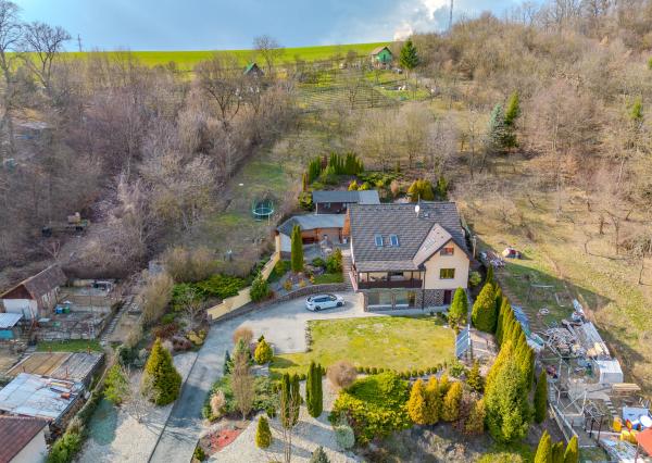Výnimočná rodinná vila | 6 izieb | Skalka nad Váhom