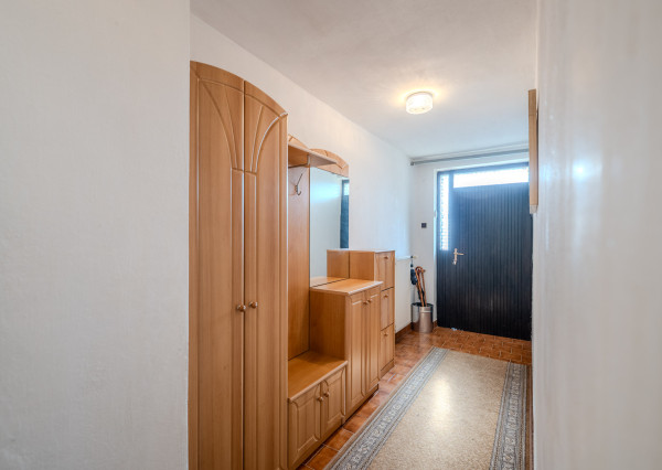 Priestranný rodinný dom s veľkým potenciálom |216 m² MYJAVA|