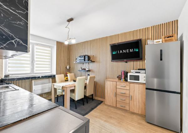Na predaj 2 izbový byt, čiastoč. rekonšt, Bánovce n/B, 56 m2