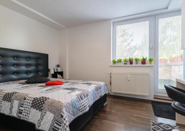 Pekný 4i byt s dvomi terasami po kompletnej rekonštrukcii, slepá ulica, 141,4 m²!