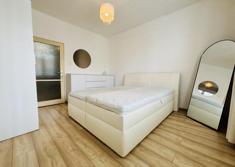 PREDANÉ! Tehlový 3 izbový byt 64m2, Národná trieda, Košice