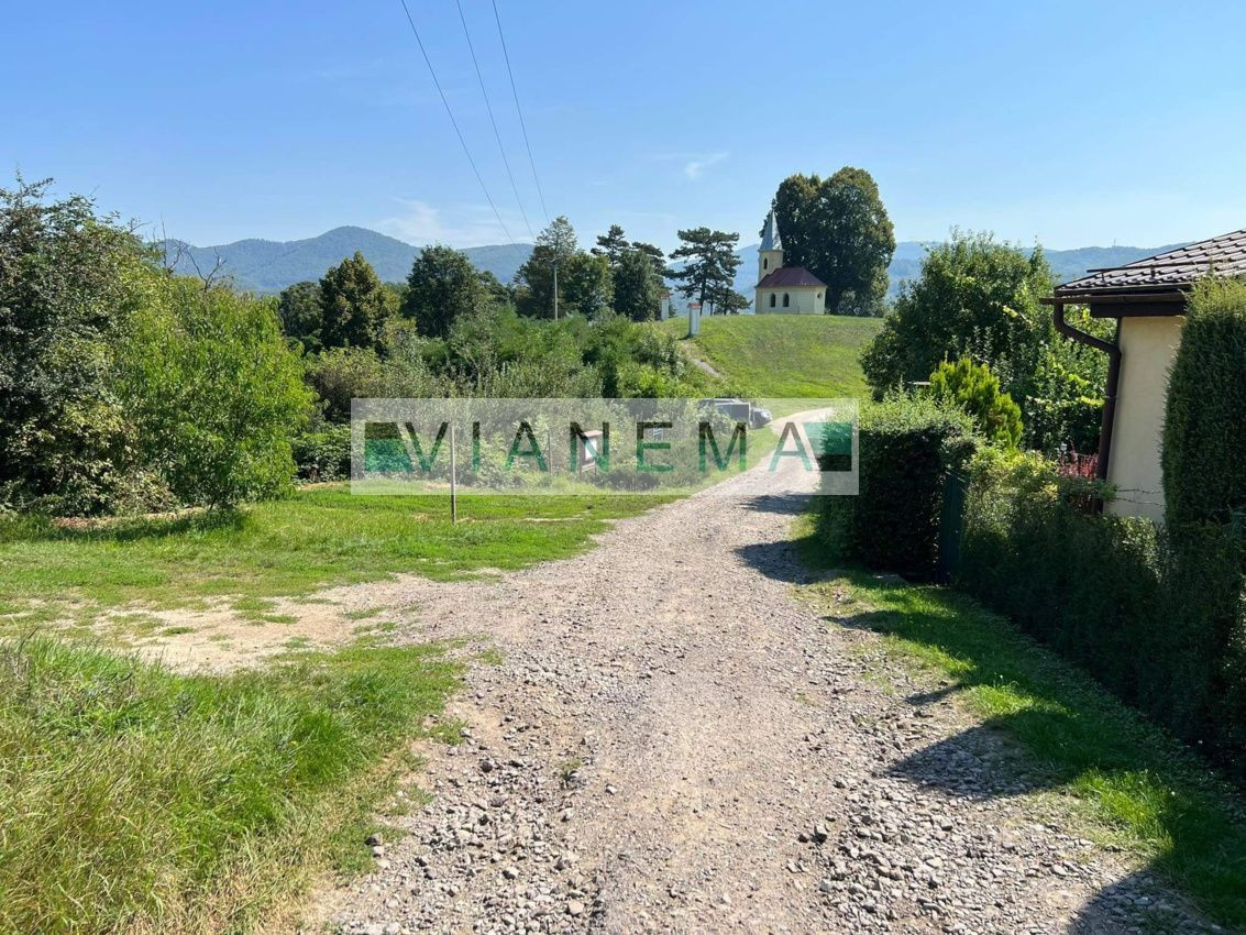 IBA U NÁS! Exkluzívne ponúkame rekreačné pozemky v Žarnovici