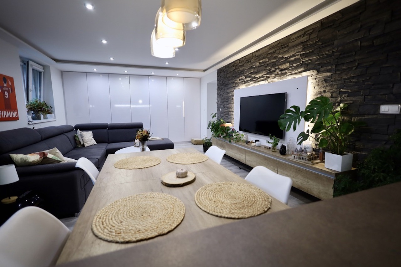 Rezervovné - Na predaj je 3 izbový byt v širšom centre mesta Martin