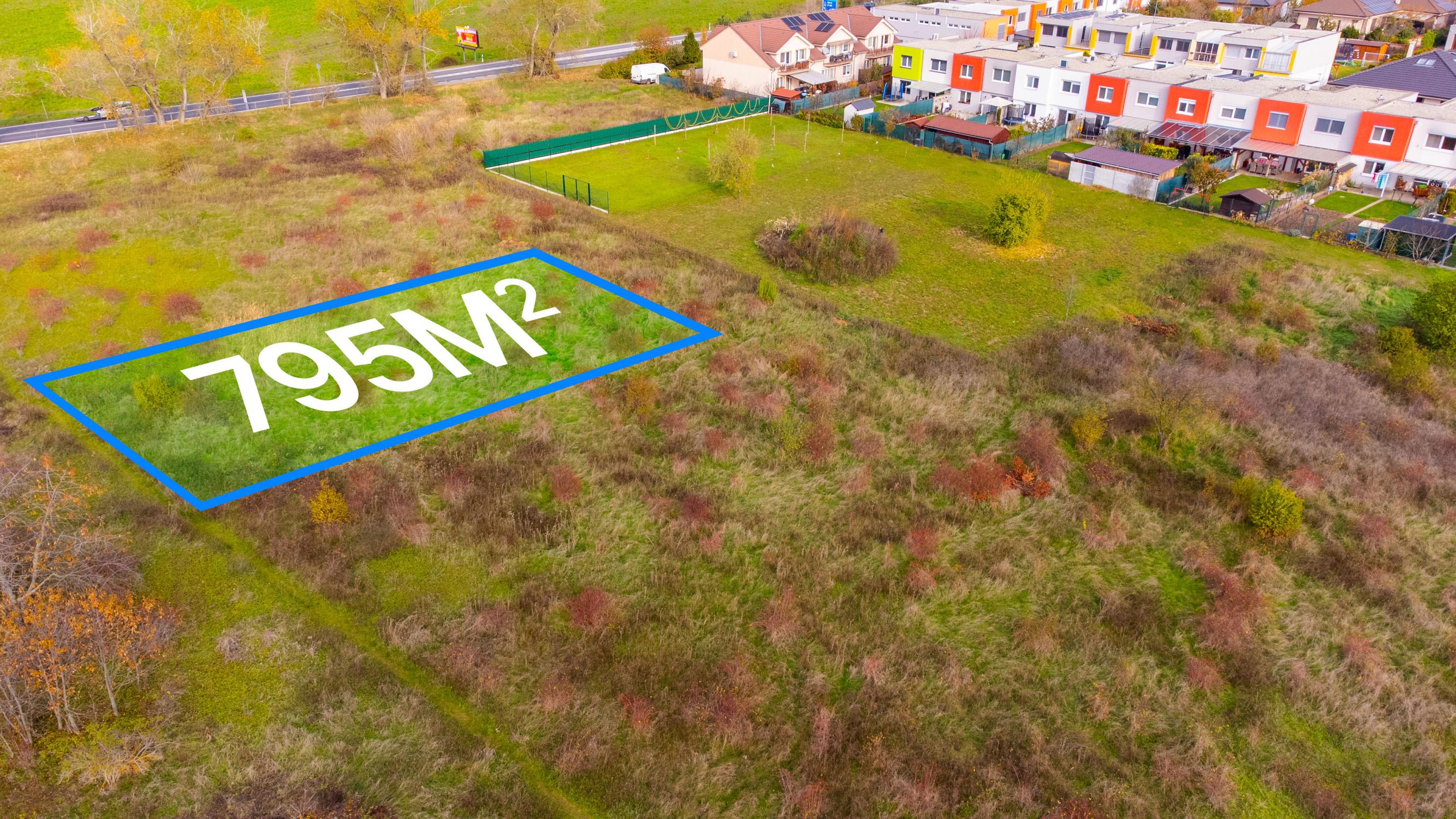 IBA U NÁS! Investičná príležitosť! Pozemok Senec