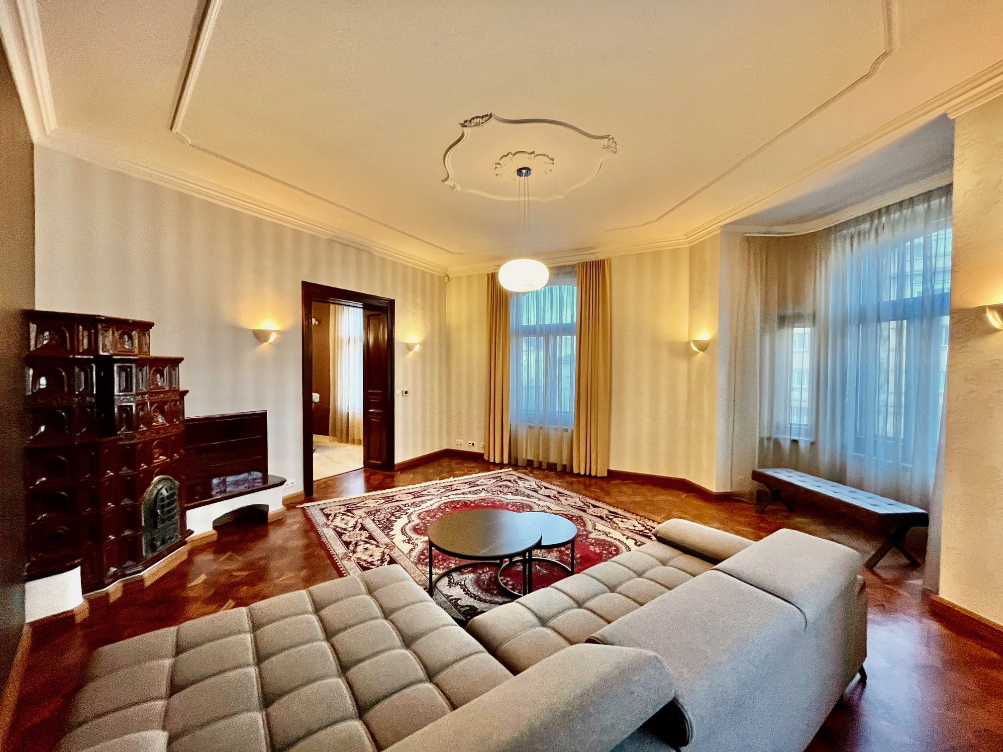 Nadštandardný byt v diplomatickej štvrti, Bratislava-centrum