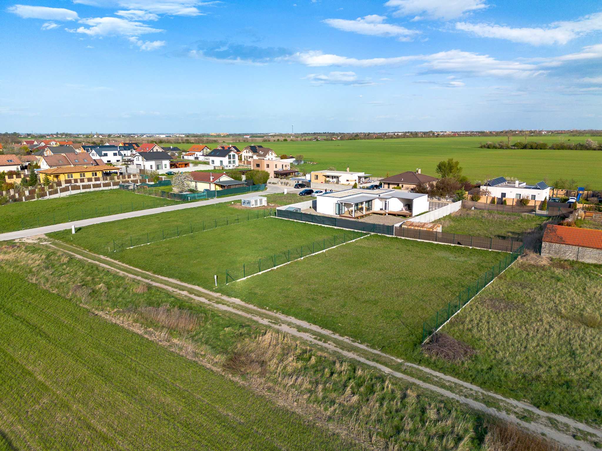 IBA U NÁS! Na predaj stavebné pozemky Nové Košariská