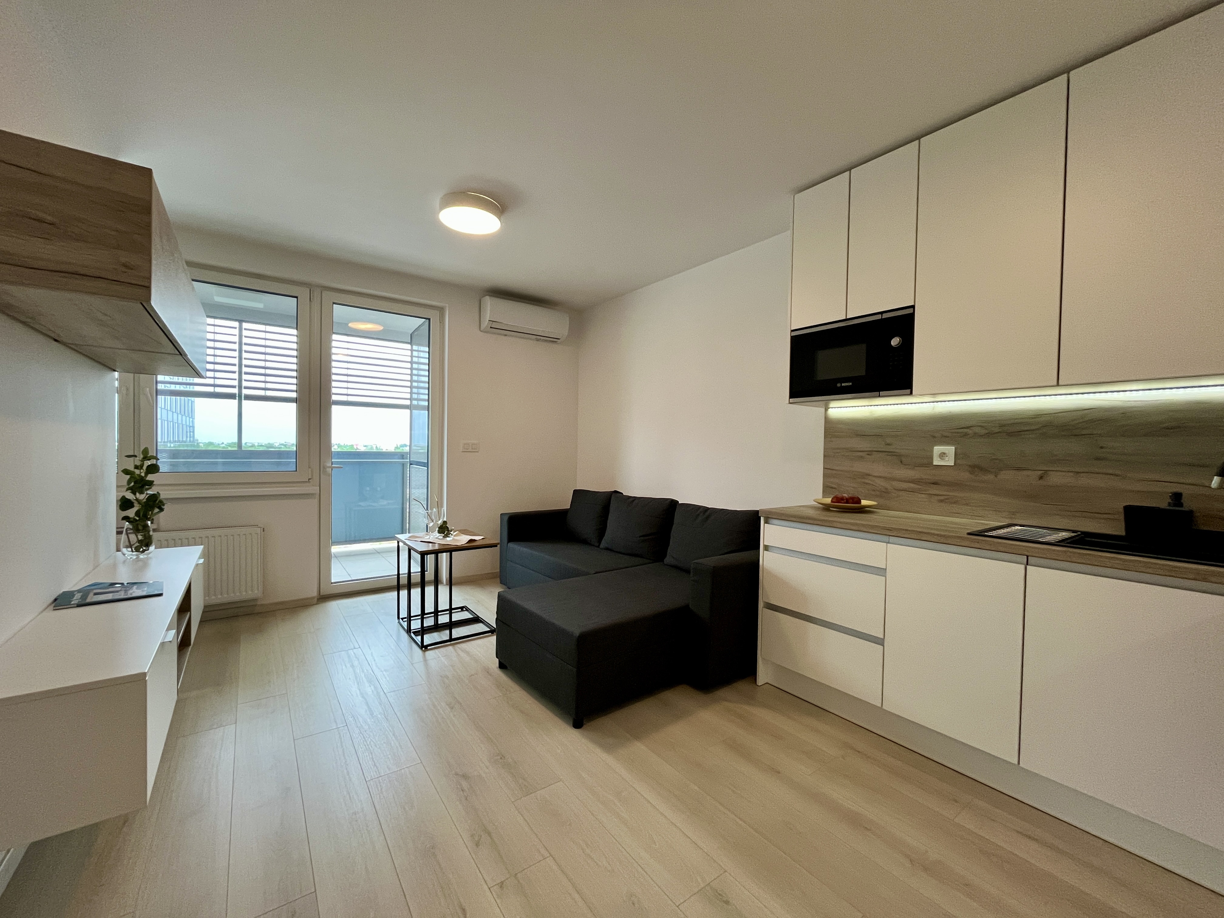 IBA U NÁS! 1,5-izbový byt na prenájom, Malokrasňanská, BA