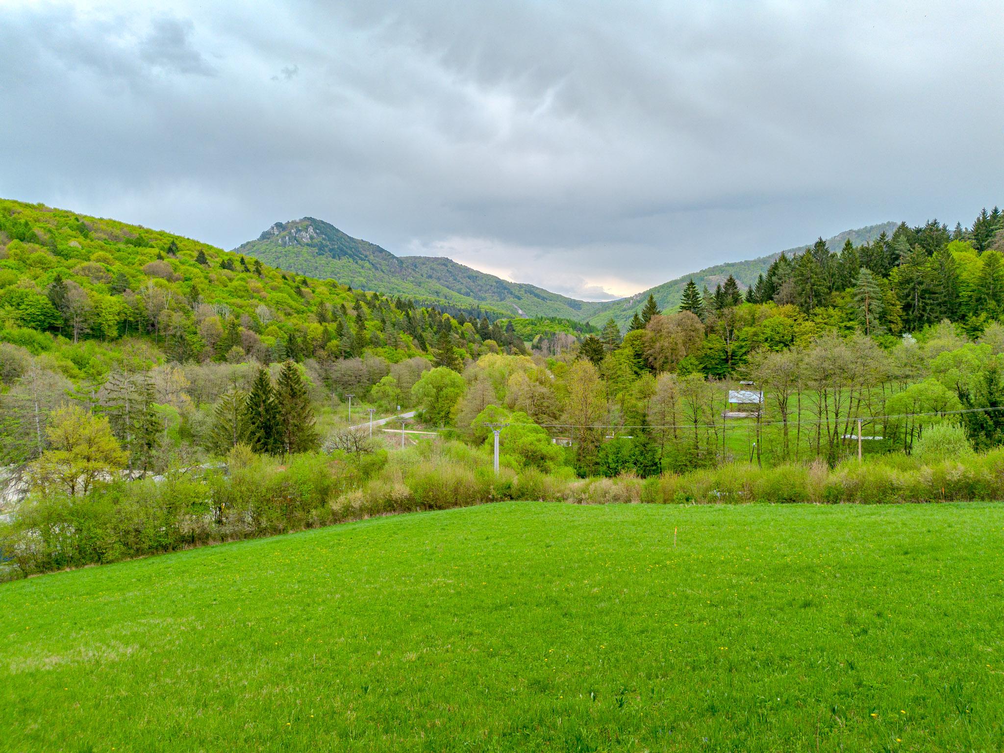 IBA U NÁS! Pozemok na stavbu chaty s výhľadom nad Belušou