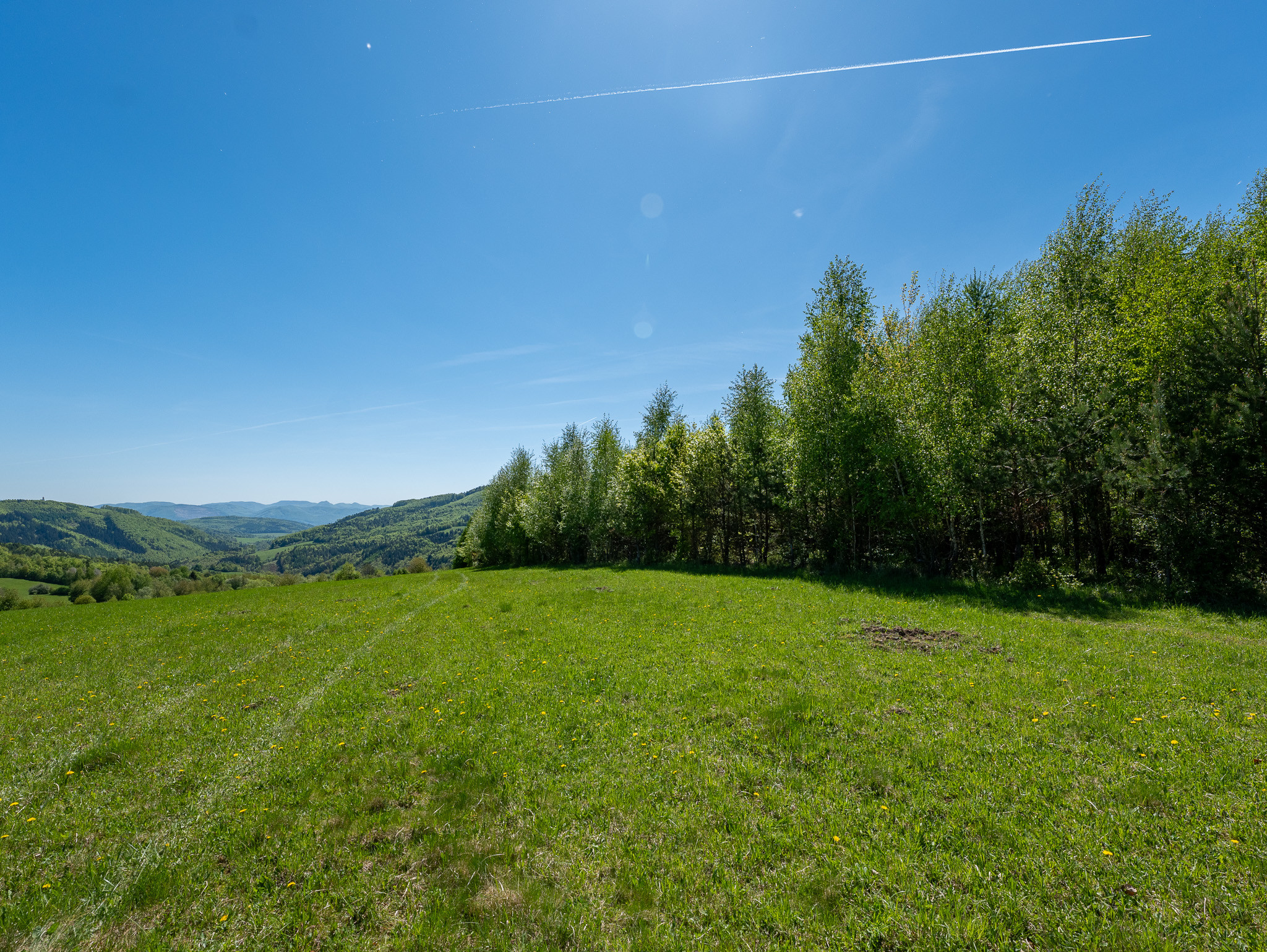 IBA U NÁS! Pozemok na rekreáciu s výhľadom nad obcou Zubák