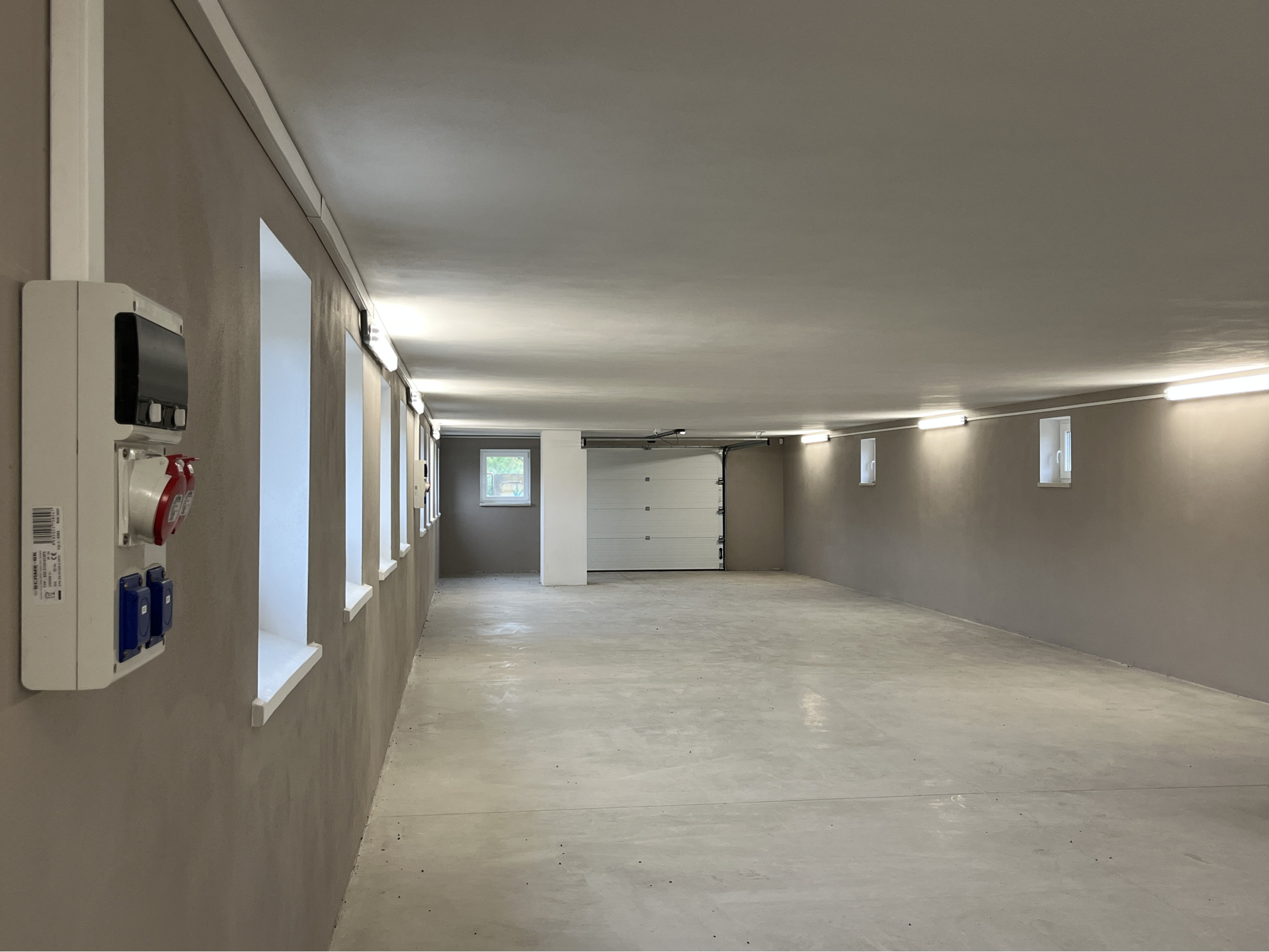 Skladové priestory na prenájom, Sokolovce, Piešťany