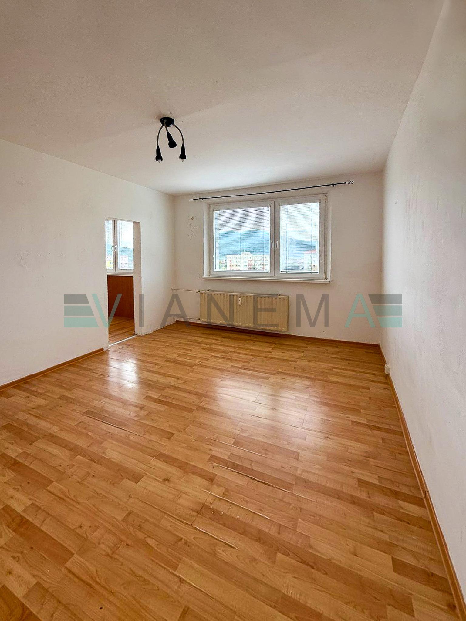 IBA U NÁS! 3 izbový byt, loggia, pivnica, Edelényska, Rožňava