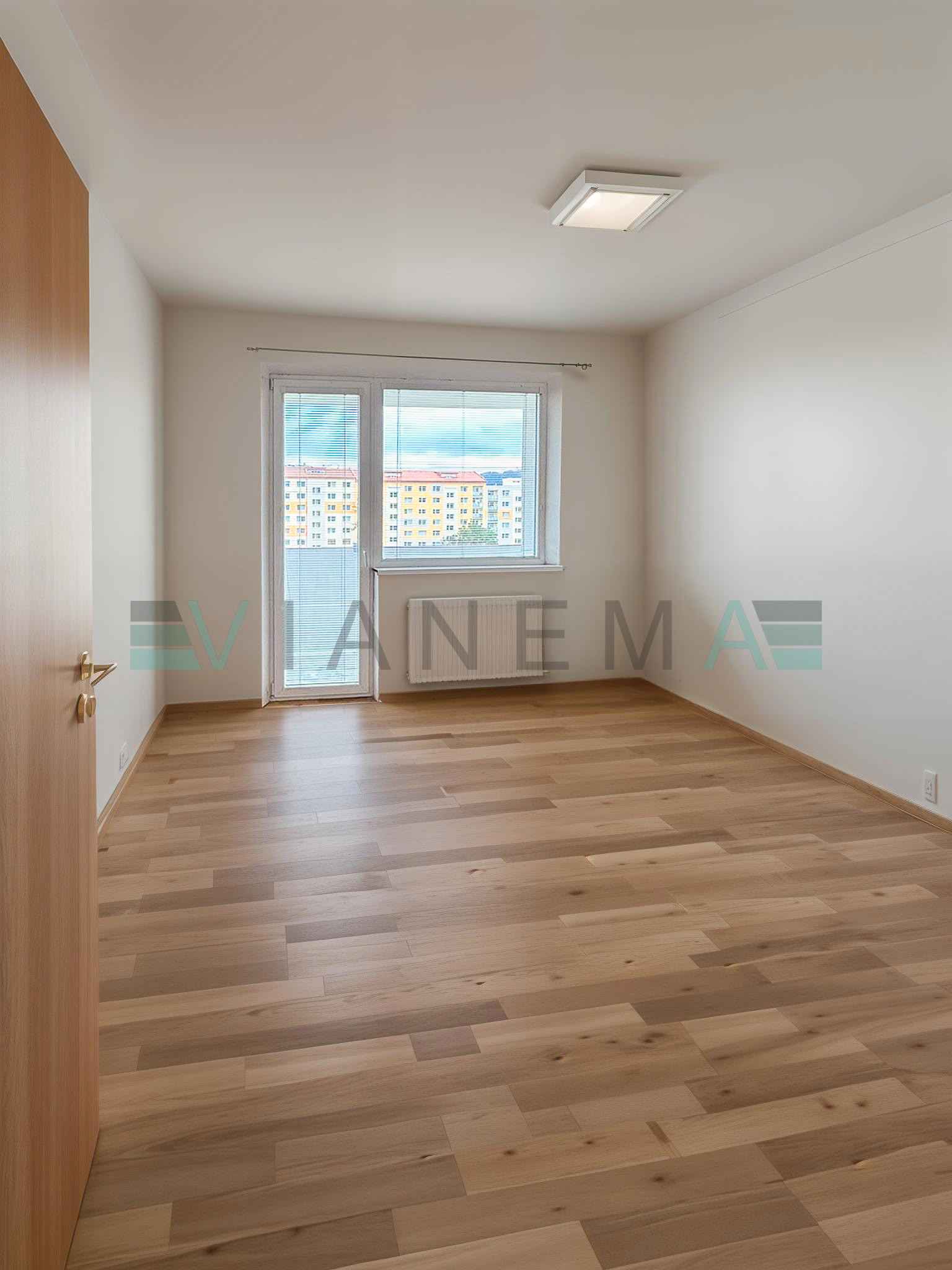 IBA U NÁS! 3 izbový byt, loggia, Juh,  Edelényska, Rožňava