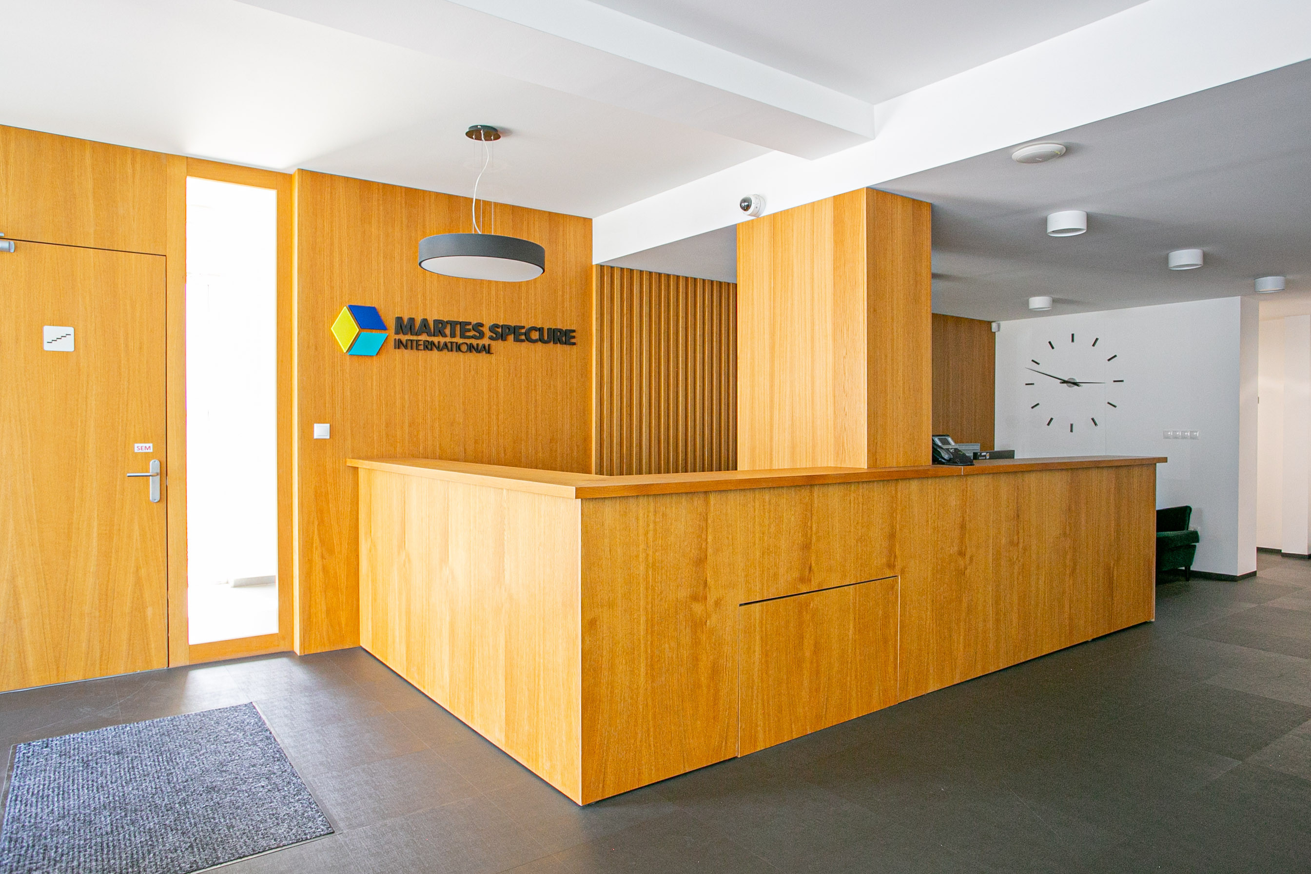 IBA U NÁS! Prenájom veľkometrážna kancelária, Žilina 93,5m2