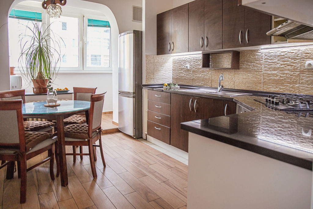 REZERVOVANÝ! Na predaj zariadený 3-izbový byt, BA-Karlova Ves