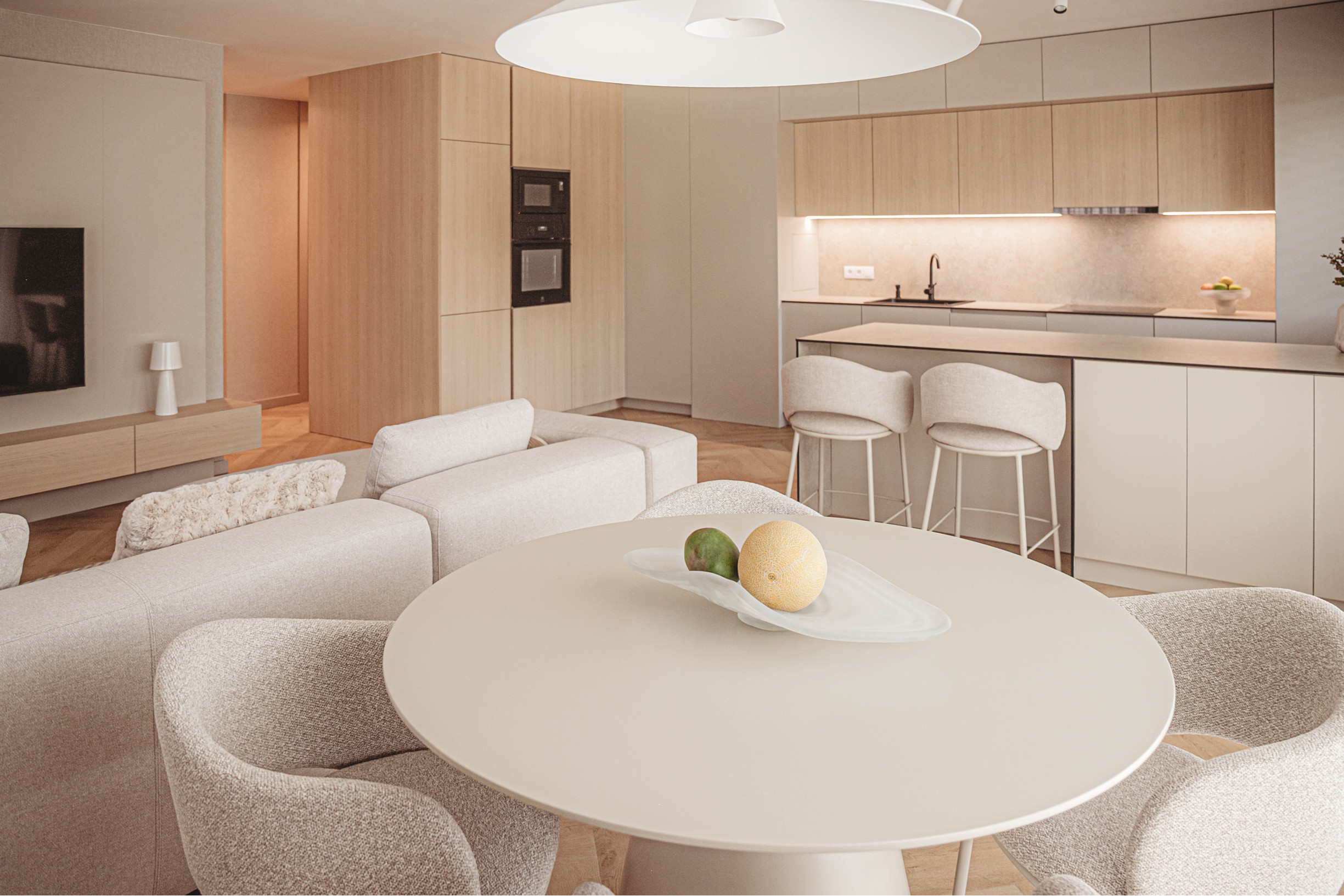 IBA U NÁS! 4-izbový byt s terasou a parkovaním BA-Nové Mesto