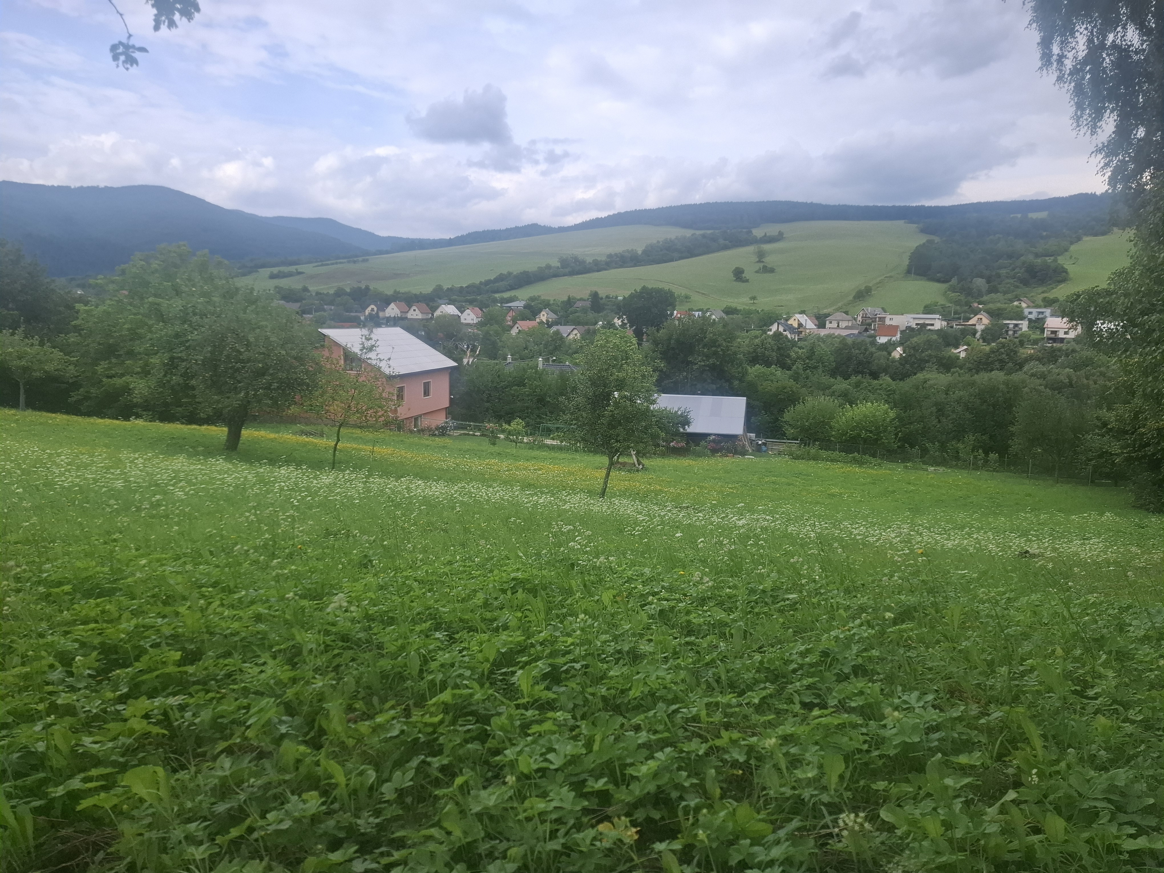 IBA U NÁS! Stavebný pozemok pri lese nad Dolnou Marikovou