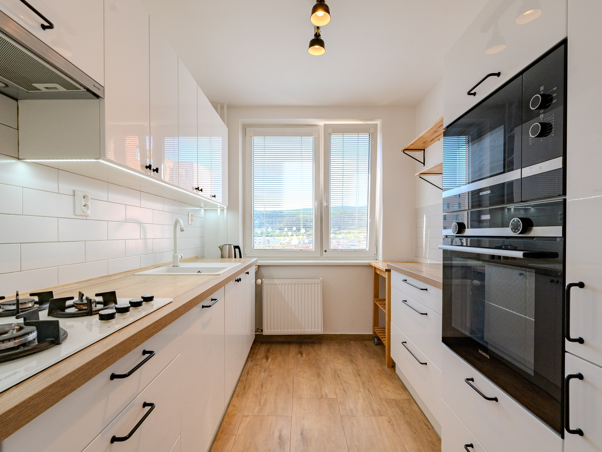 IBA U NÁS! Na prenájom 3izbový byt 64m2, Nové Mesto n/Váhom