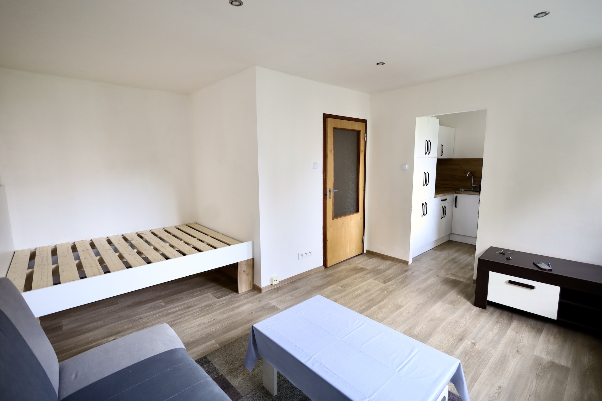 IBA U NÁS! Na prenájom 1-i. byt v lokalite Martin – Košúty 2