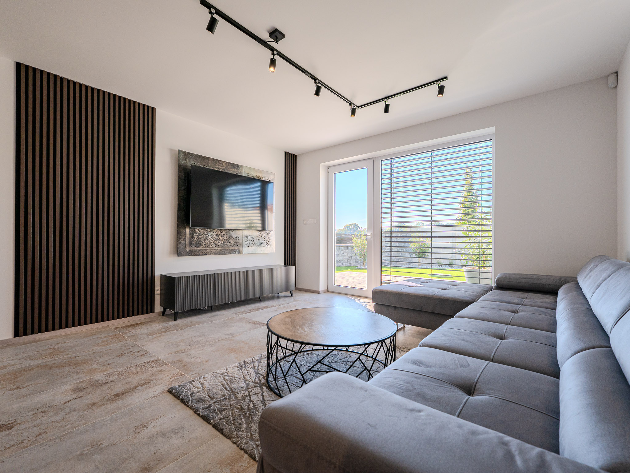 IBA U NÁS! Na predaj 4i dom-novostavba, 513m2, Lužianky