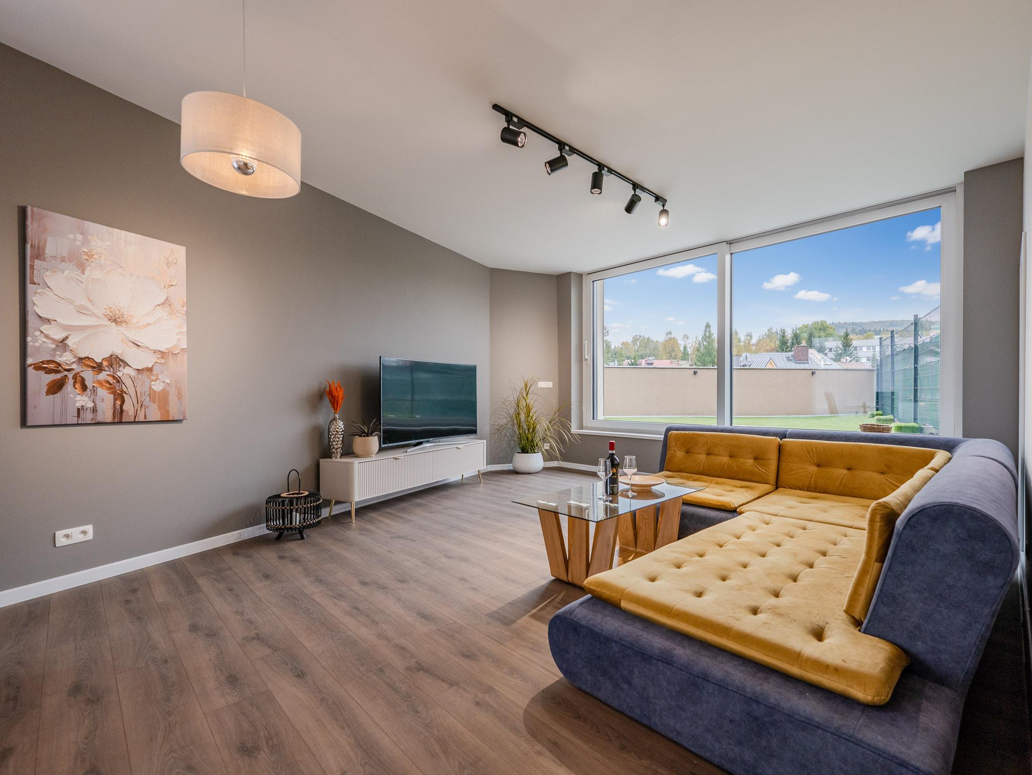 IBA U NÁS! Na predaj 3i nádherný byt v centre Čadce, 204m2