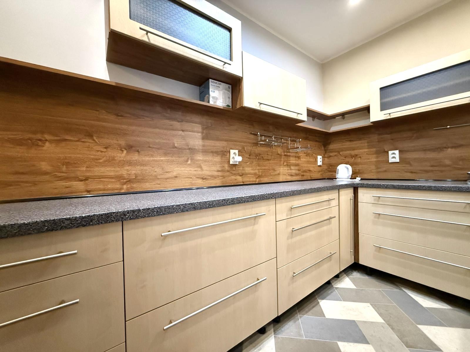 NA PREDAJ! Útulný 1,5 izbový byt, Terasa, Košice-Západ