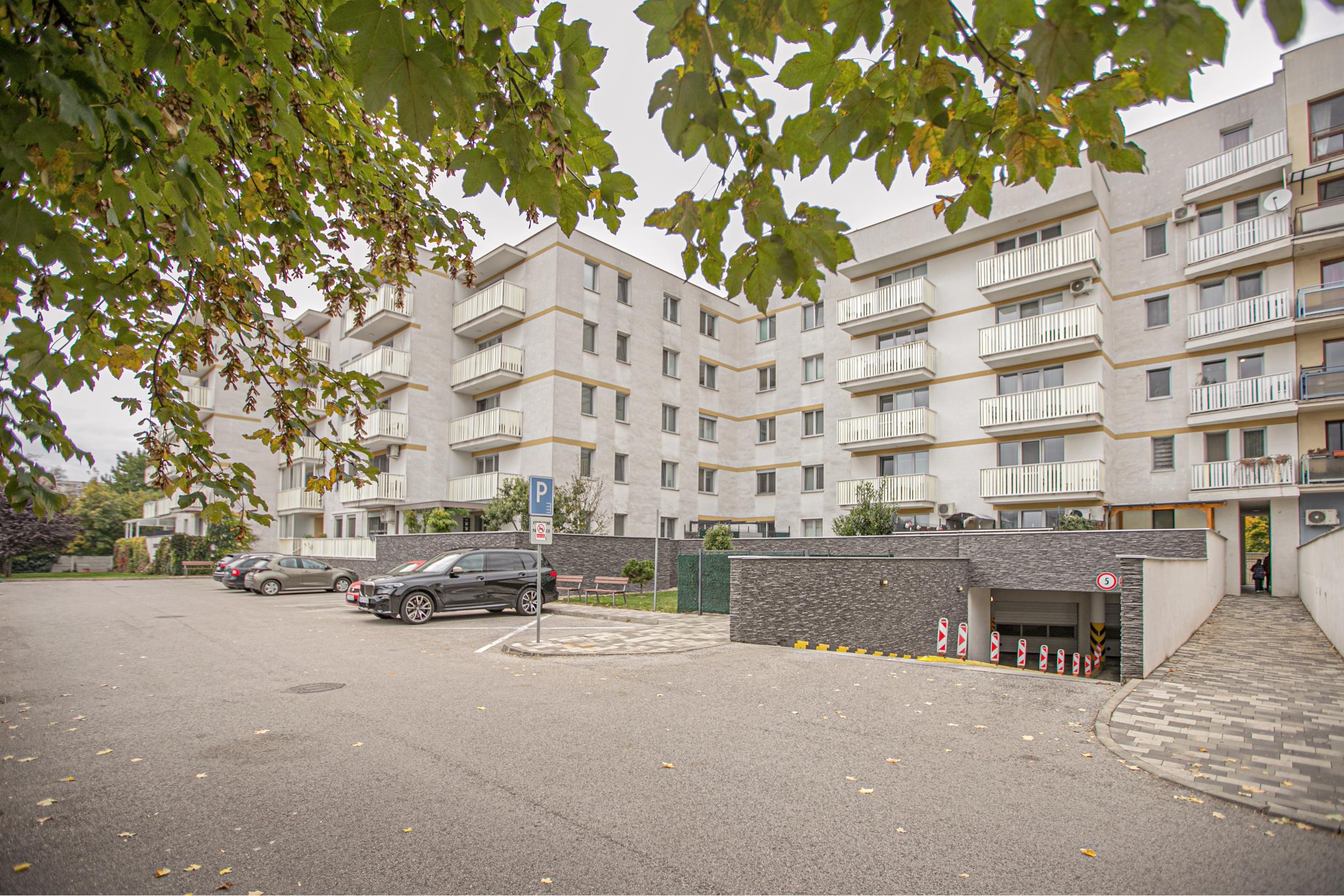 IBA U NÁS! Na predaj zariadený 3i byt v novostavbe v Trnave