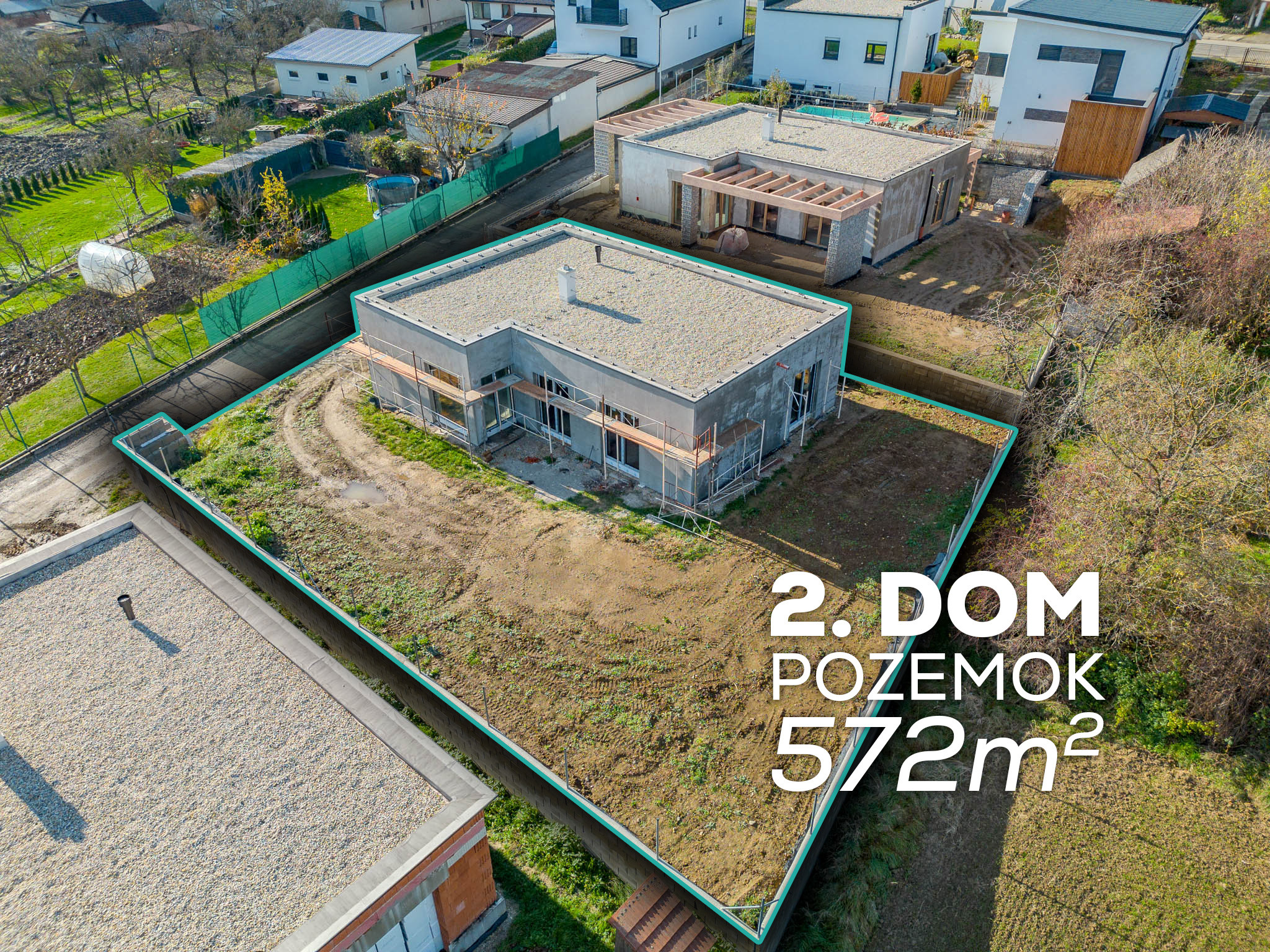 Na predaj 4i rodinný dom-novostavba, Dvorec,572m2, Bánovce