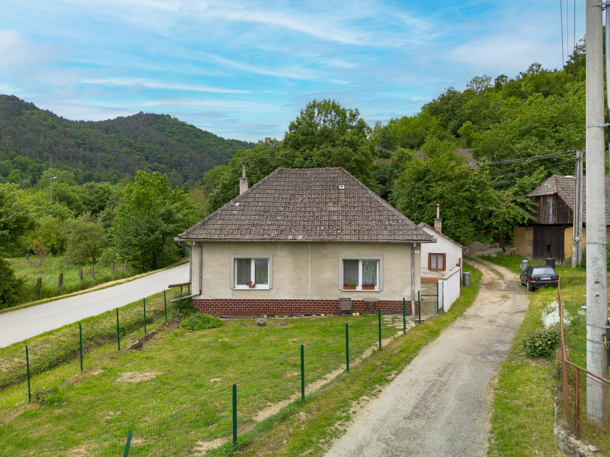 IBA U NÁS! 4i rodinný dom s atmosférou ,120 m2, Višňové NMnV