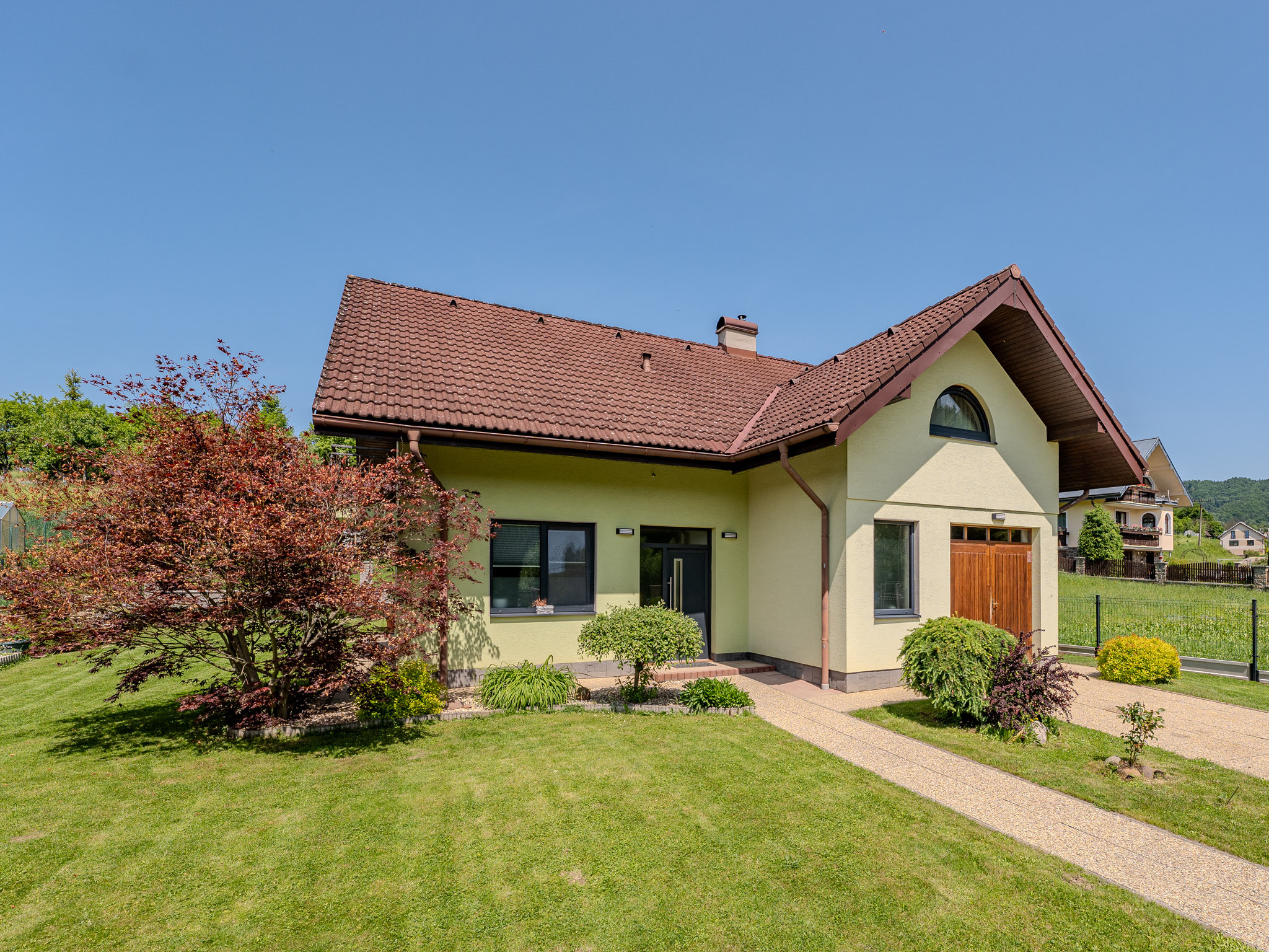 IBA U NÁS! Na predaj 6 - izbový rodinný dom, Horný Vadičov